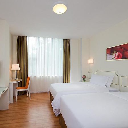 Vienna 3 Best Hotel Shenzhen Shazui Road Branch Екстер'єр фото