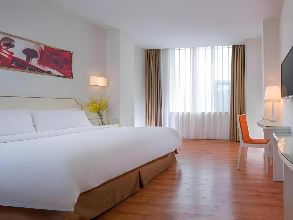 Vienna 3 Best Hotel Shenzhen Shazui Road Branch Екстер'єр фото